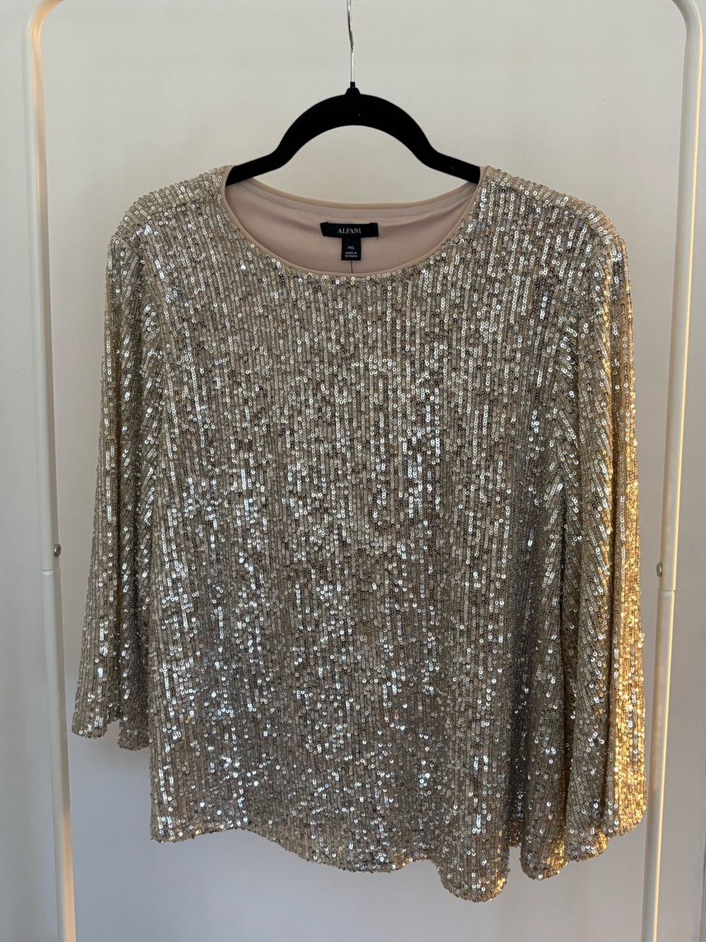 Alfani | Sequined Long Sleeve Top in Champagne Gold